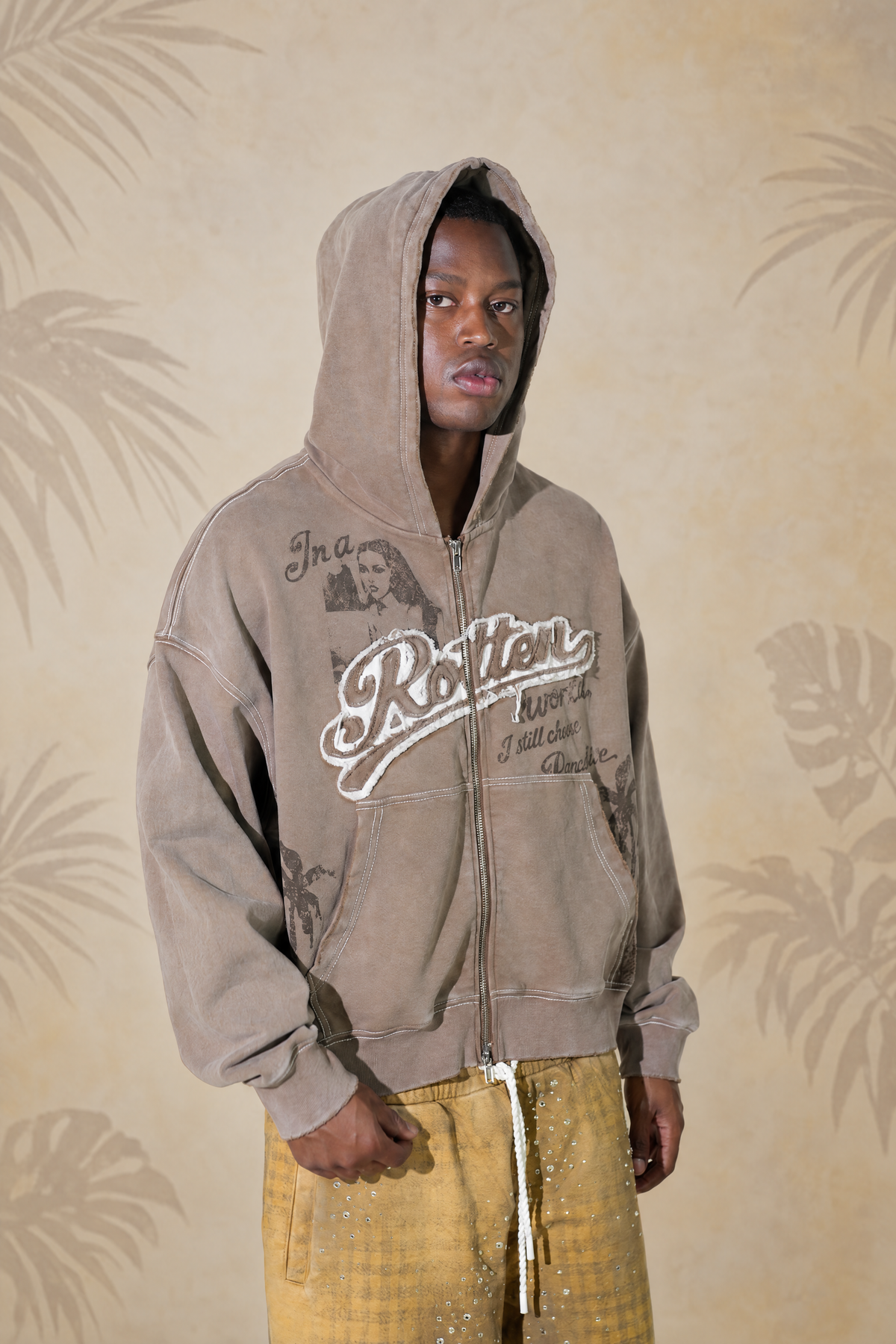 DRY ROT PARADISE ZIP UP