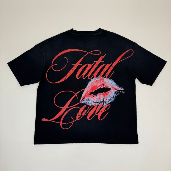 DRY ROT OVER SIZED FATEL LOVE TEE BLACK