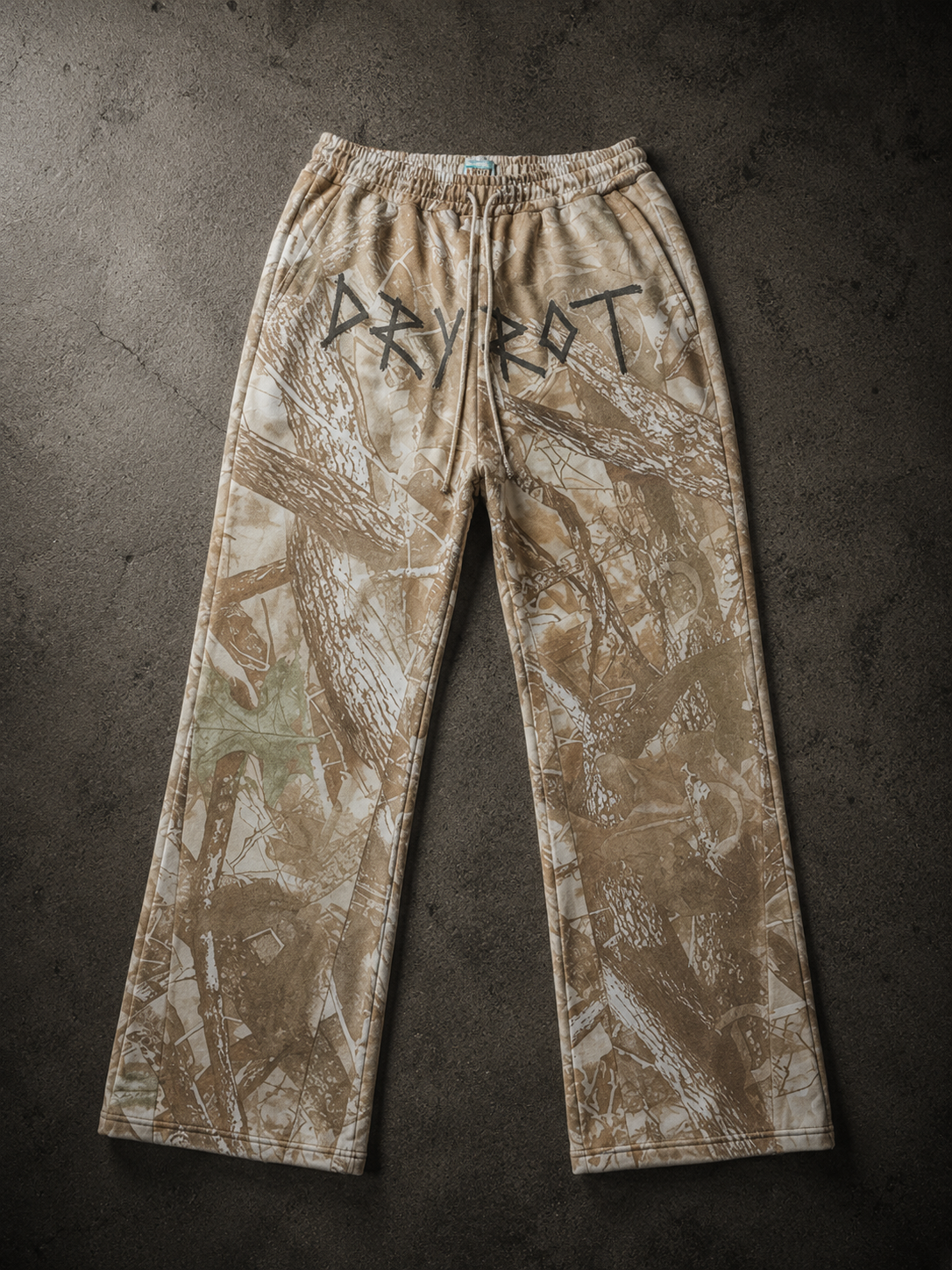 COMPLEXCON DRY ROT CYBER CAMO SWEATPANTS