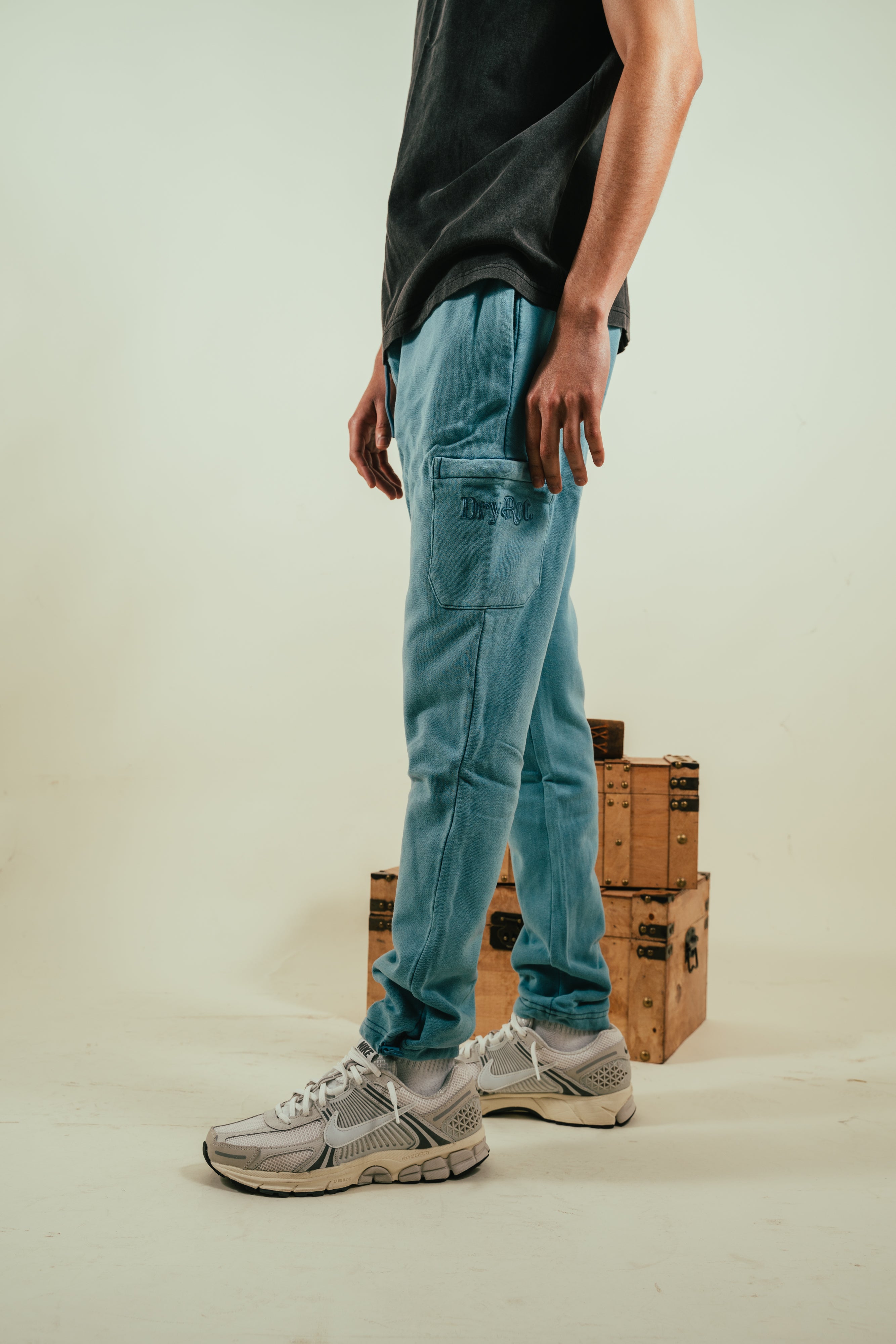 DRY ROT SWEATPANTS VINTAGE BLUE